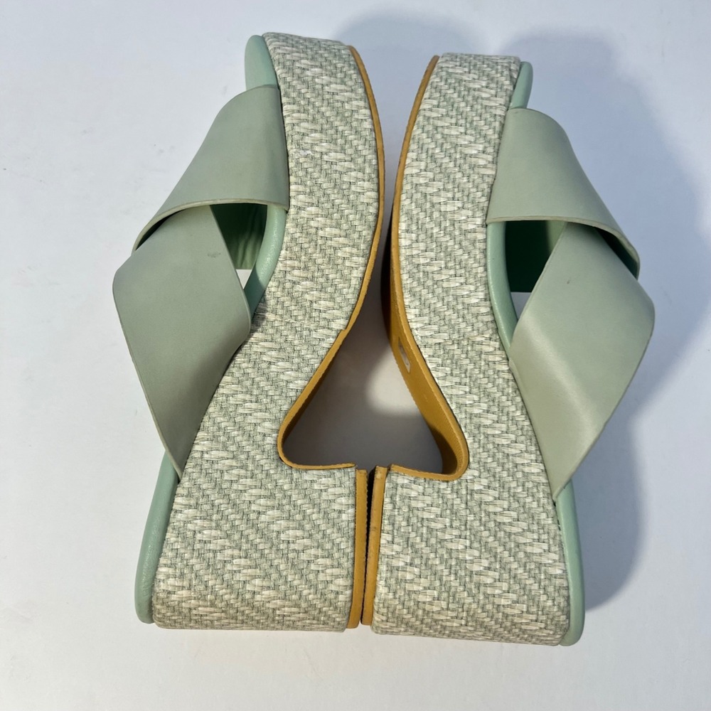 Beach by Matisse Sage Green Crisscross Platform Slide Sandals Women 7M - Picture 6 of 11